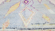 Tapis Azilal fait main, 240 x 160 cm || 7,87 x 5,25 pieds - KENZA & CO