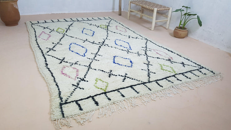 Grand tapis Beni Ouarain, 295 x 190 cm || 9,68 x 6,23 pieds - KENZA & CO