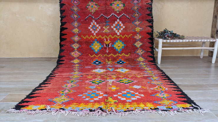 Vieux tapis Boujaad, 280 x 165 cm || 9.19 x 5.41 pieds - KENZA & CO