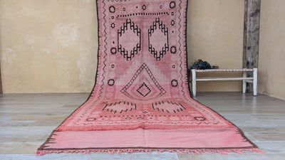 Vieux tapis Boujaad, 415 x 155 cm || 13,62 x 5,09 pieds - KENZA & CO