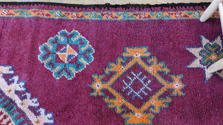Vieux tapis Boujaad, 425 x 200 cm || 13.94 x 6.56 pieds - KENZA & CO