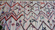 Grand tapis Boucherouite, 295 x 170 cm || 9,68 x 5,58 pieds - KENZA & CO